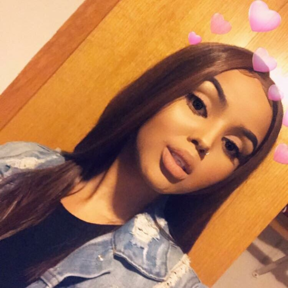 Meet your Posher, Bebe